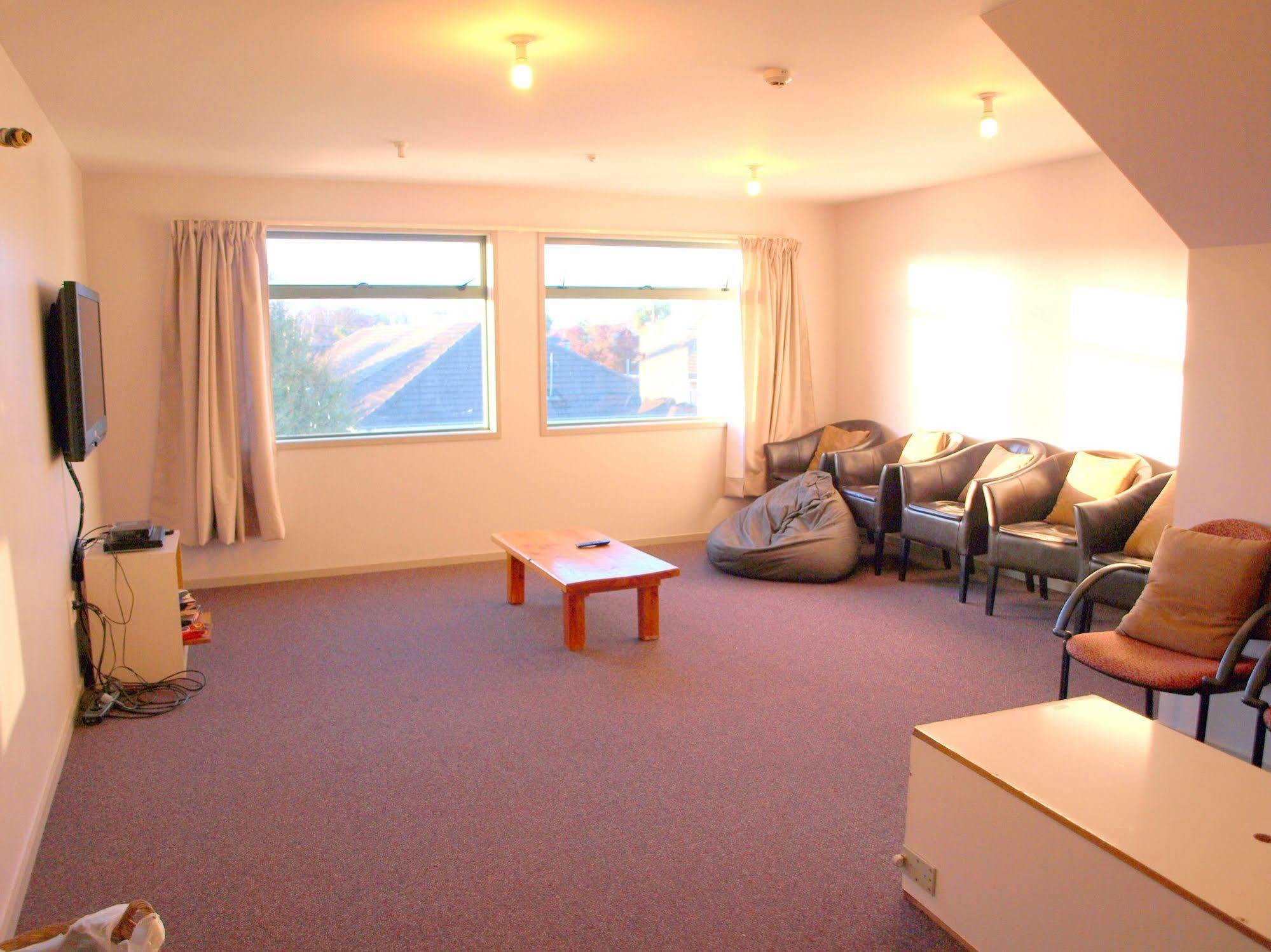 Kiwi House Hostel Christchurch Extérieur photo